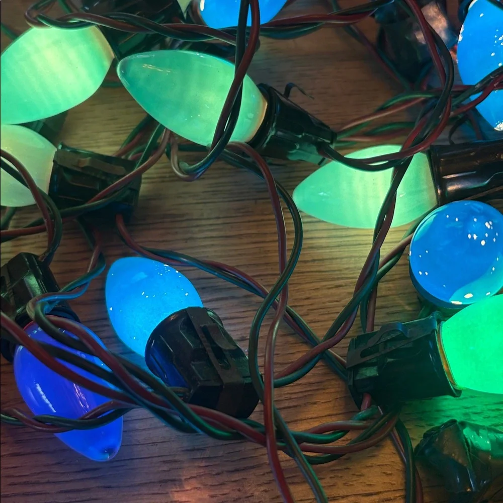 Vintage 50s-60s Christmas Blue & Green 25 Light Strand Size C9